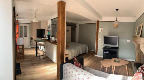 Semur-en-Auxois Apartment | O p’tit chez soi