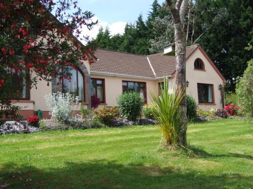 Kenmare Bed & Breakfast | O'Sheas Ceol Na Habhann B&B
