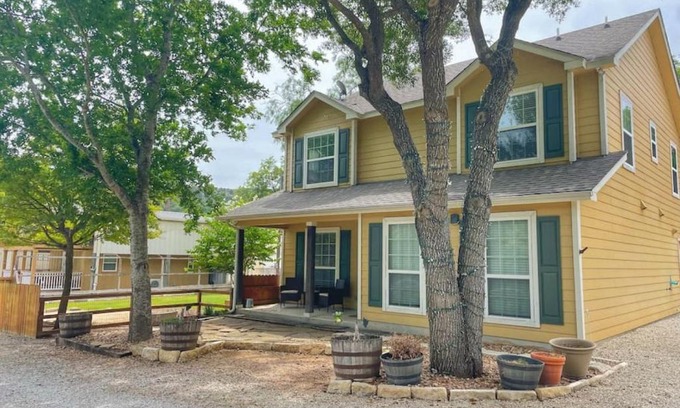 New Braunfels House | Oak Creek Haus