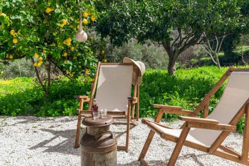 Andros Town House | Oak Farm Traditional guesthouse