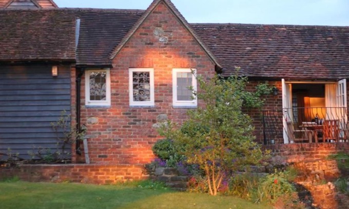 Hever Apartment | Oak House Farm