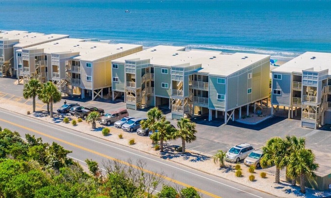 Caswell Beach Condo | Oak Island Beach Villas 406: 2BR, 2BA, Sleeps 5 - oceanfront condo with pool!