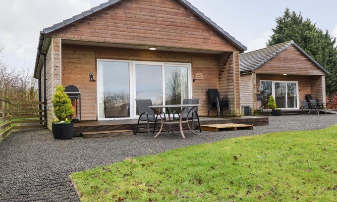 Preston House | Oak Lodge