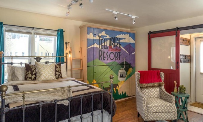 Telluride House | Oak Street South 126 - Dahl Haus Cottage