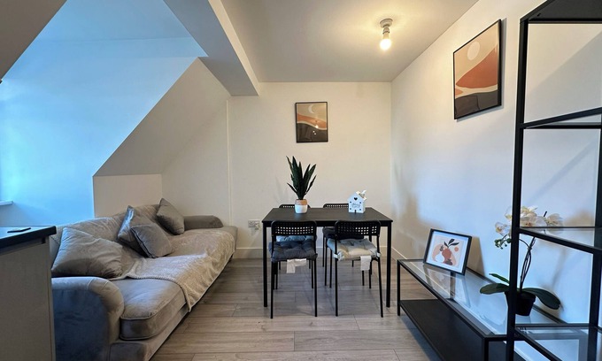 Wembley Park Apartment | Oak Wembley Stadium Serviced Apartment by Edens