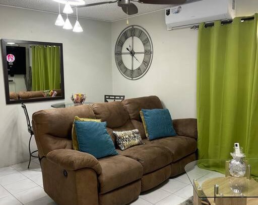 Camperdown Apartment | Oakland’s city view