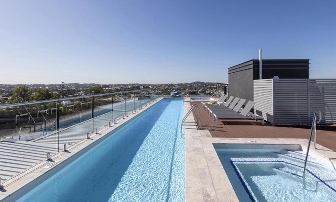 Woolloongabba Apartment | Oaks Brisbane Woolloongabba Suites