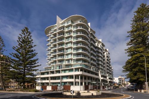 Glenelg Apartment | Oaks Glenelg Liberty Suites