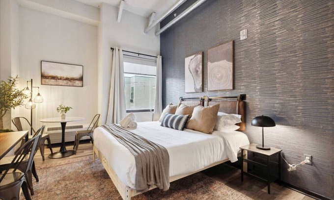 Fairmount Apartment | Oaks Studio with Gym, Game Room, Pet Friendly