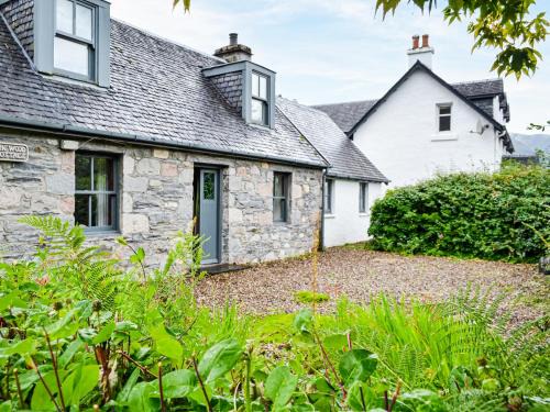 Glencoe House | Oakwood Cottage - Glencoe