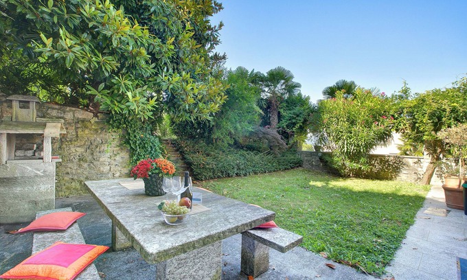 Aldesago Apartment | Oasi Panoramica con piscina, Aldesago (Lugano), Switzerland
