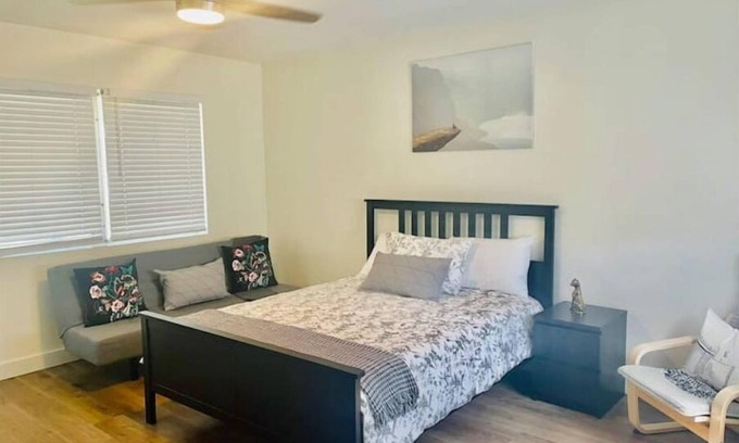 Highland Garden Condo | Oasis at Hollywood II - Sleep 3 Unit 12