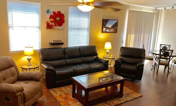 South Mountain House | Oasis at South Mountain Phoenix