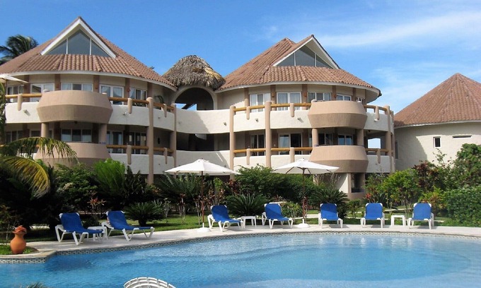 Cabarete Apartment | Oasis. Beautifull apartment with ocean view at the beach