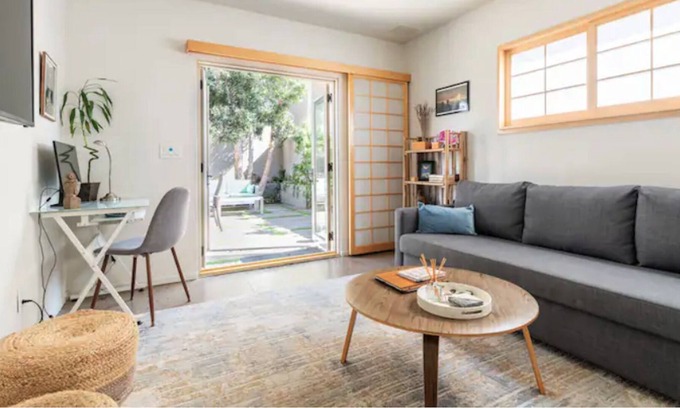 Playa Del Rey Apartment | Oasis by the Sea - block to beach, economical luxury dream vacation/stay-cation