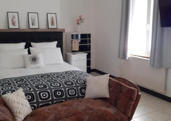 Marconne Bed & Breakfast | Oasis Master Suite