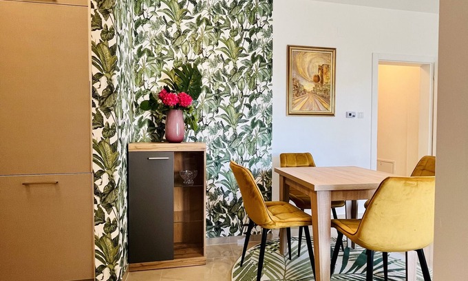 Bijeljina Apartment | Oasis - modern city oasis
