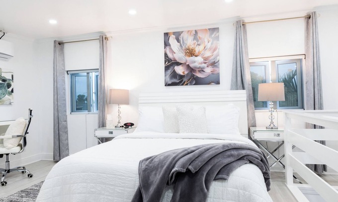 Nassau Apartment | Oasis on Poitier in Nassau Bahamas - your private retreat.