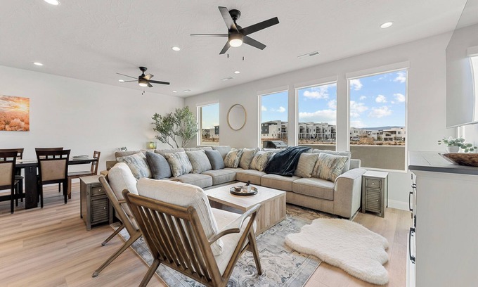 St. George House | Oasis Retreat: Desert Color Lagoon + Beaches, Private Hot Tub