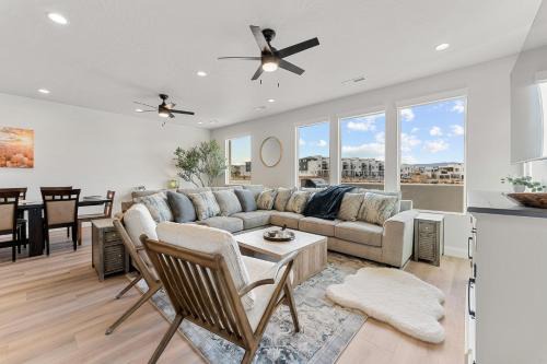 St. George House | Oasis Retreat townhouse