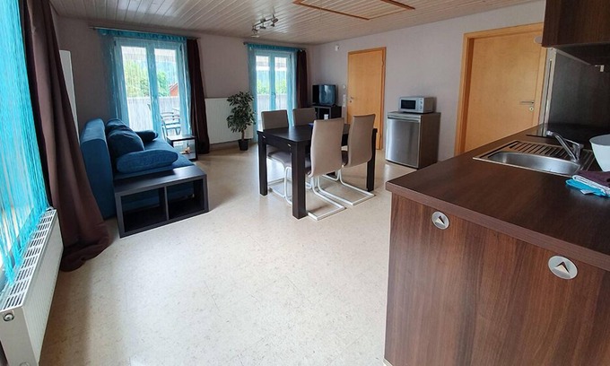 Gemarkung Tieringen Apartment | Obere Ferienwohnung, 35qm, Balkon, 1 Schlafzimmer, max. 4 PersonenObere Ferienwohnung