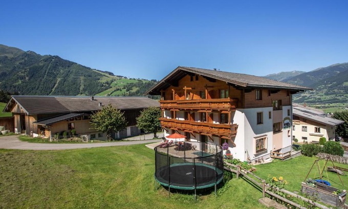 Kaprun House | Oberlehenhof