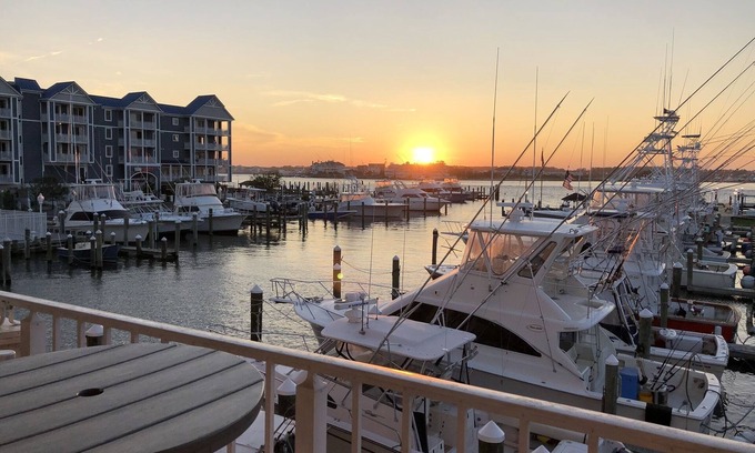 Ocean City Condo | OC Sunsets on Somerset