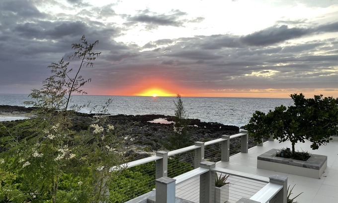 Northwest Point Condo | Ocean and sunset view condo!