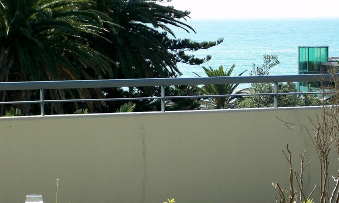 Cronulla Apartment | Ocean View, Lift Access 304 Opposite North Cronulla Beach