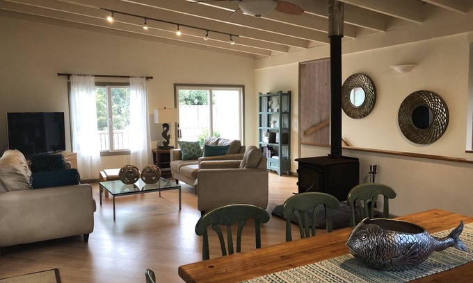 Ocean Bay Park House | Ocean Bay Park - NOW BOOKING 2025 SEASON! SEPTEMBER 19 TO 26 DATE AVAILABLE