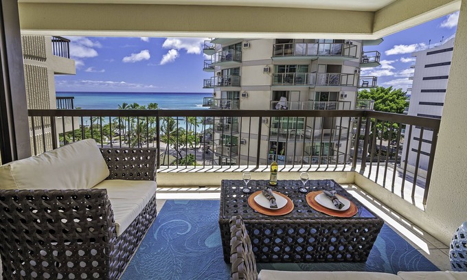 Waikiki Condo | Ocean-Beach Vacation Condo at Waikiki Beach Tower w/Amazing Hotel Amenities