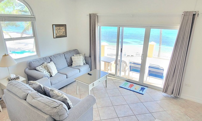 Bodden Town Condo | Ocean/Beachfront - stunning views! Seabreeze Villas