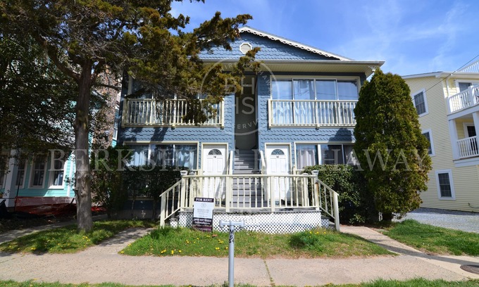 Rehoboth Beach Condo | Ocean Block - Steps to Beach & Boards at 7-2East Maryland Ave. Rehoboth Beach