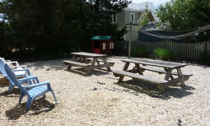 Surf City House | Ocean Block. Surf City. Duplex. Beach Badges. WIFI. Updated Kitchen. Deck.Surf.
