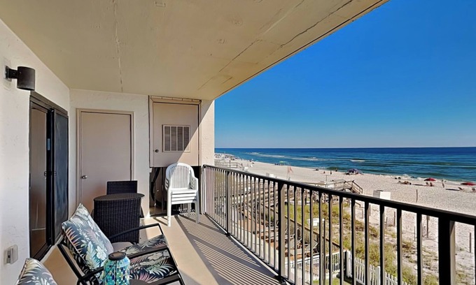 Ono Island Condo | Ocean Breeze East #303 | Beach Access, Pool!