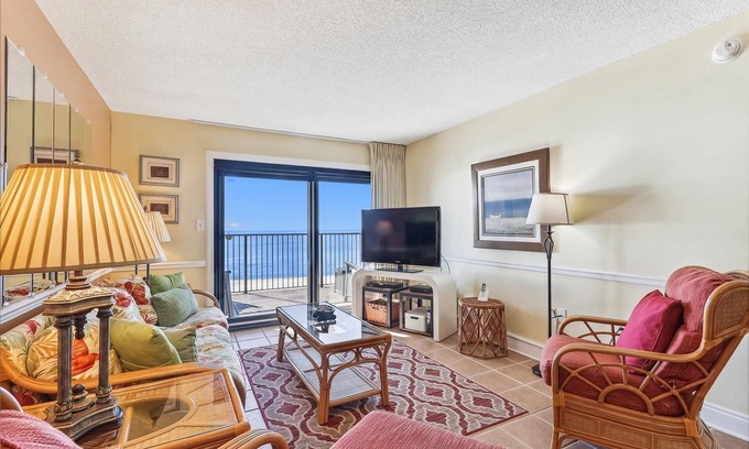 Ono Island Condo | Ocean Breeze East Beachfront - NO HASSLE CHECK OUT