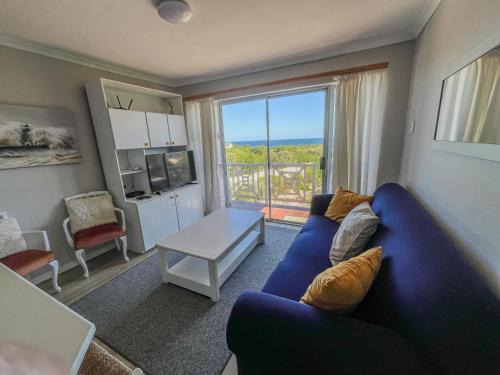 Hermanus Apartment | Ocean Breeze @ Hermanus Beach Club