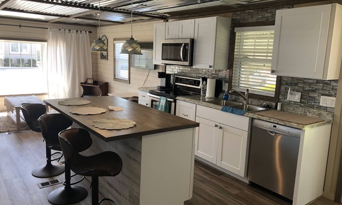 Montego Bay House | Ocean City - Montego Bay - Beautiful comfort. Summer and off season rentals