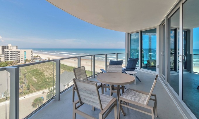 Daytona Beach Condo | Ocean & City View 2BR Suite: Pool, Gym, King & Queen Beds, Modern Amenities 1004