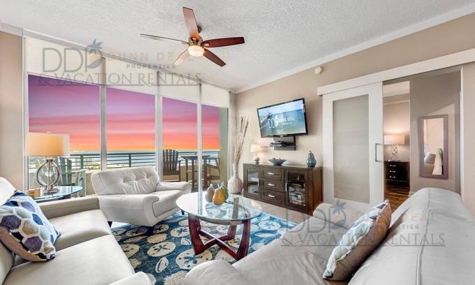 Biloxi Condo | Ocean Club 1607 Enjoy panoramic views of the Gulf!