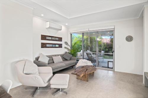 Quindalup House | Ocean Cove Chalet