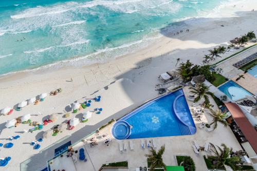 Punta Cancun Hotel | Ocean Dream Cancun by GuruHotel