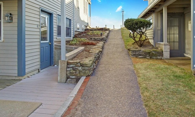 Ogunquit - Wells Apartment | Ocean Dunes #04 (OD04)