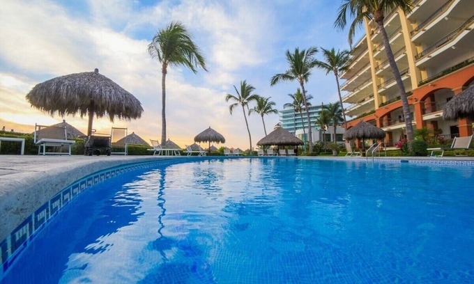 Nuevo Vallarta Apartment | Ocean Front 2BR! Pool! Sleeps 6! Playa Royale