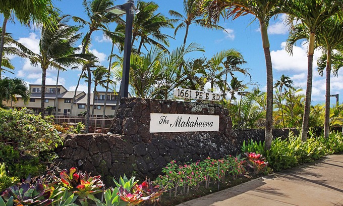 Koloa Condo | Ocean Front 3 BR, 1 level Condo . Pool, SPA , huge Lanai . Pickle Ball