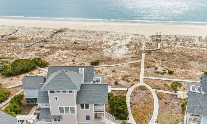 South Beach House | Ocean Front Cottage Pet Friendly with Bhi and Shoals Clubs
