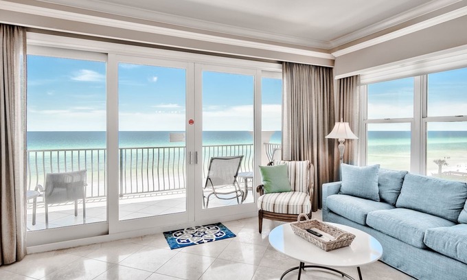 Santa Rosa Beach Condo | Ocean Front Condo | Private Beach | pools | ice maker | Adagio A305
