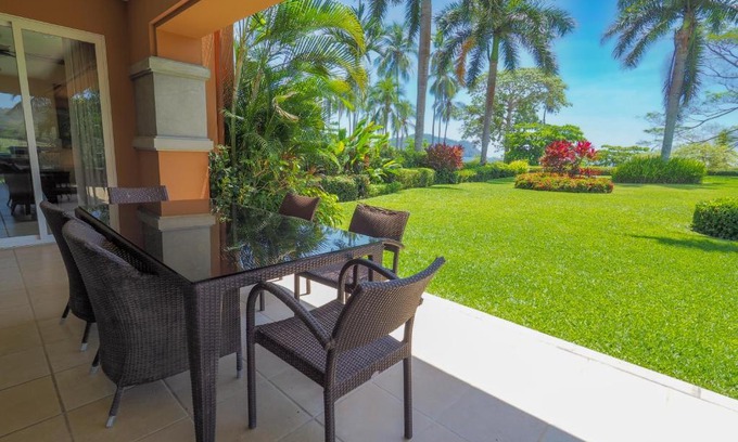 Herradura Apartment | Ocean Front Condo In Peaceful, Gated Community