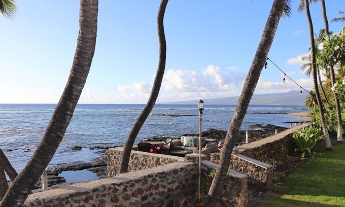 Kamuela House | Ocean front cottage with beach access from patio.
