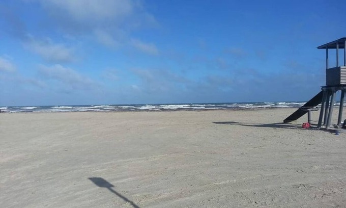 Port Aransas Condo | Ocean front - It's all about the view
